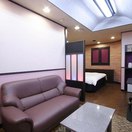 Hotel Joy (Adults Only) โคมากิ ภายนอก รูปภาพ
