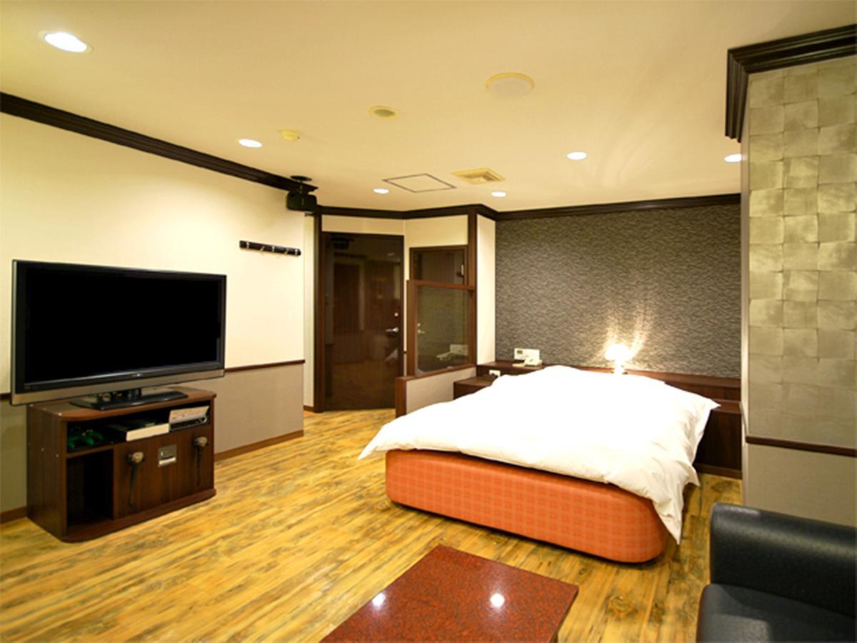 Hotel Joy (Adults Only) โคมากิ ภายนอก รูปภาพ