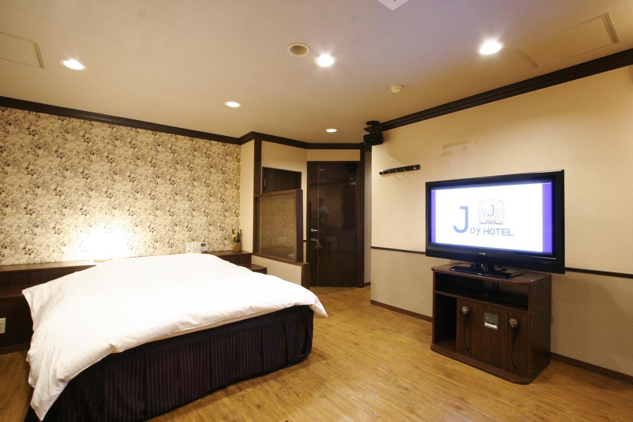 Hotel Joy (Adults Only) โคมากิ ภายนอก รูปภาพ